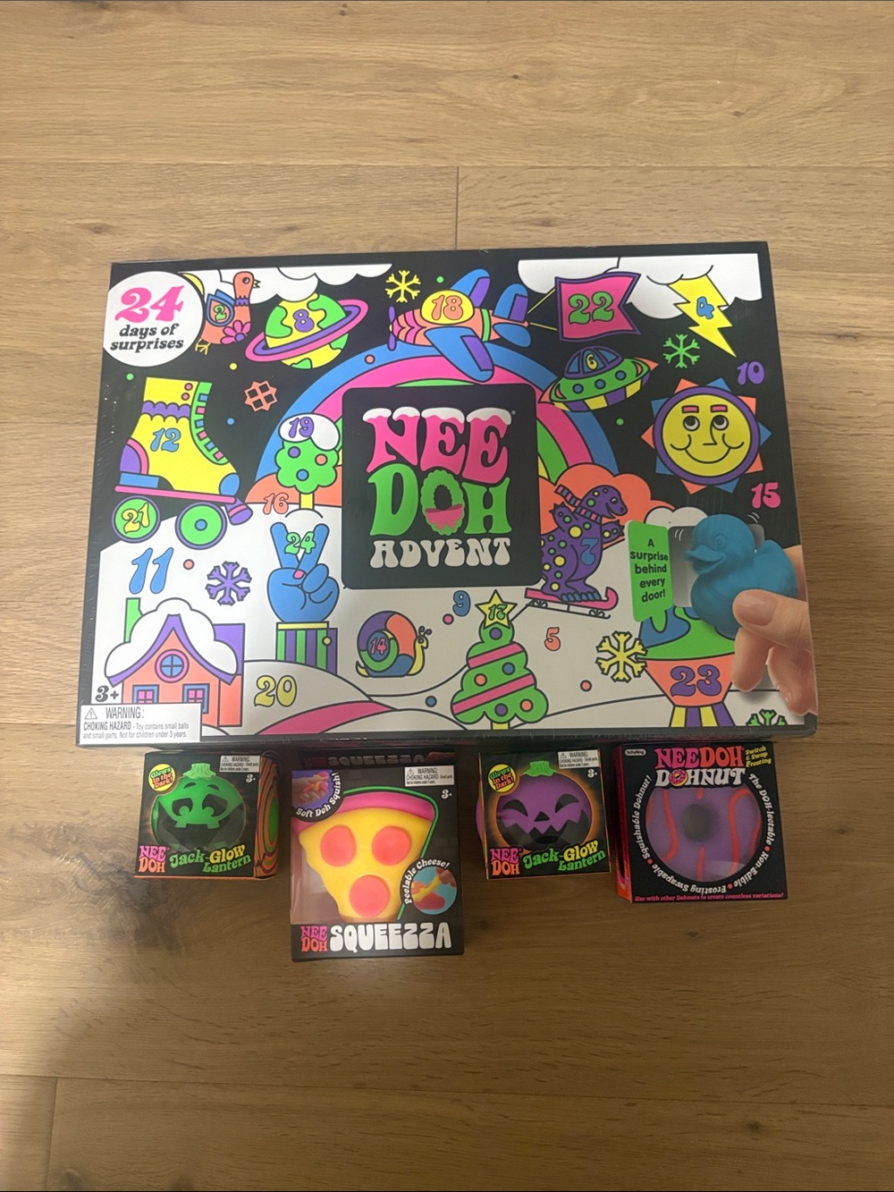 Advent Calendar Needoh & 4 authentic Needoh.Jack Glow Lantern/ Pizza & Dohnut.